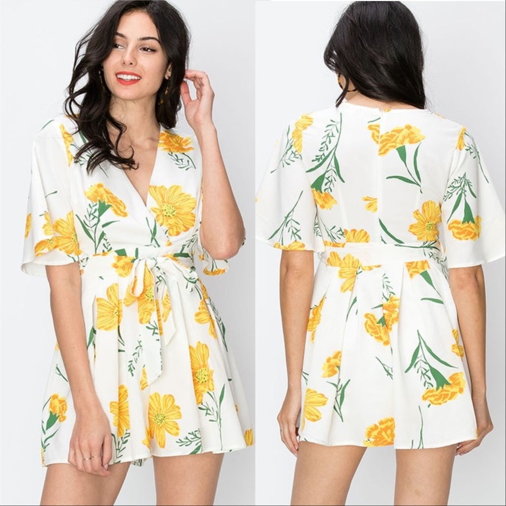 Romper Floral White and Yellow - Picture 2 of 4